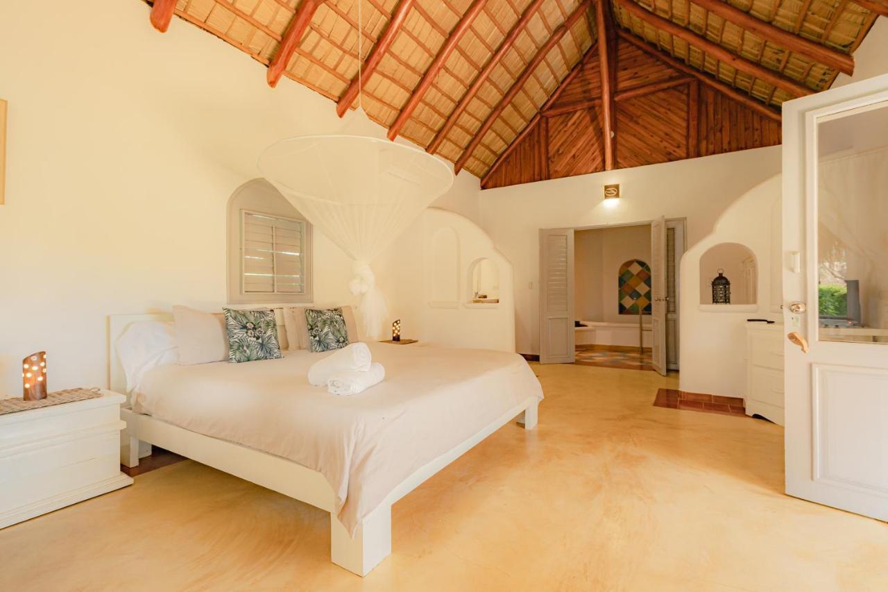 Hotel Costa Las Ballenas ラス・テレナス エクステリア 写真