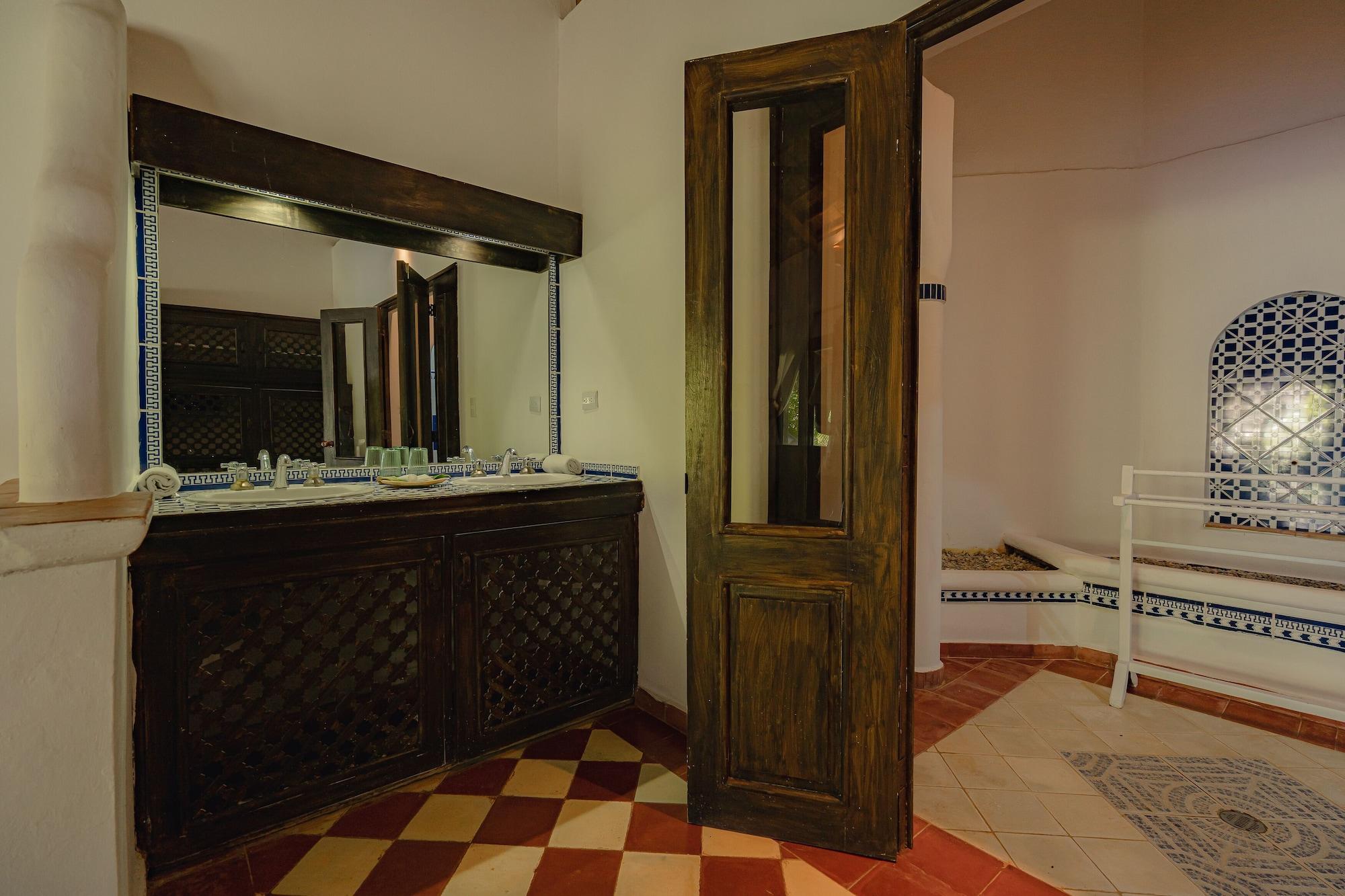 Hotel Costa Las Ballenas ラス・テレナス エクステリア 写真
